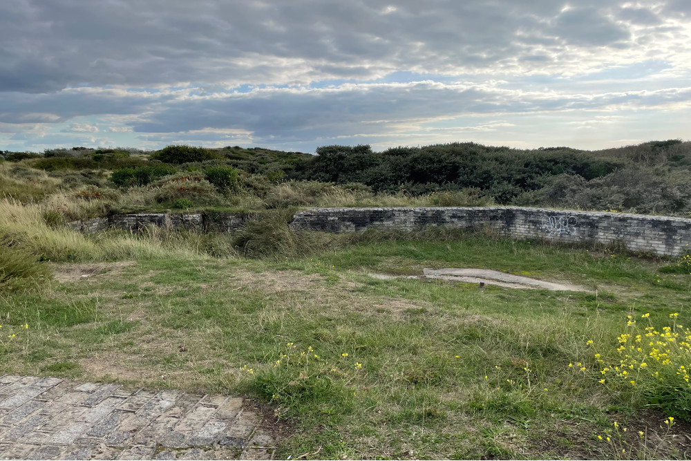 Atlantikwall - OB Geschtzstand  17cm (M.K.B. Heerenduin) #3