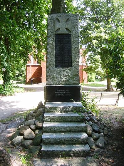 Oorlogsmonument Graal-Mritz #1