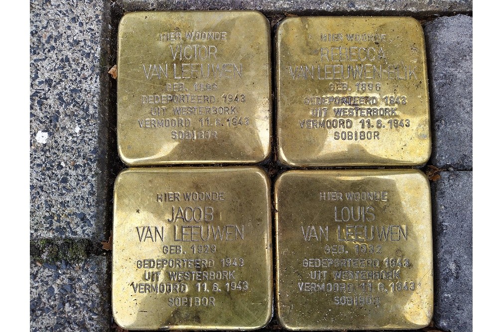 Stolpersteine Huizerweg 5a