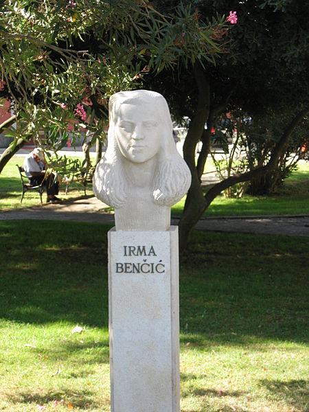 Bust Irma Benčić #1