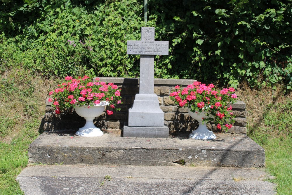 Oorlogsmonument Chasseurs-Franais Etalle	 #2