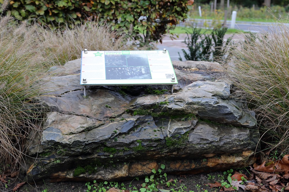 Liberation Route Marker 207: Een sprankje hoop #1