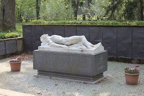 Oorlogsmonument Ried #1