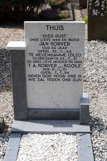 Dutch War Graves Municipal Cemetery Edam #5