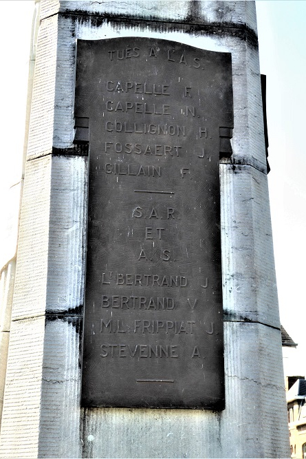 War Memorial Anhée #5