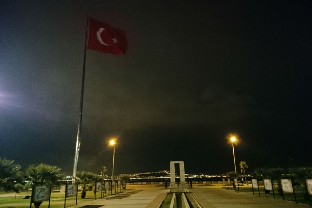 Herdenkingsmonument Izmir