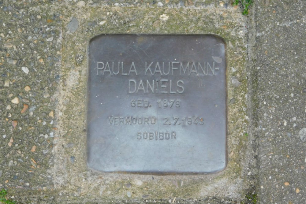 Stolperstein Longinastraat 67