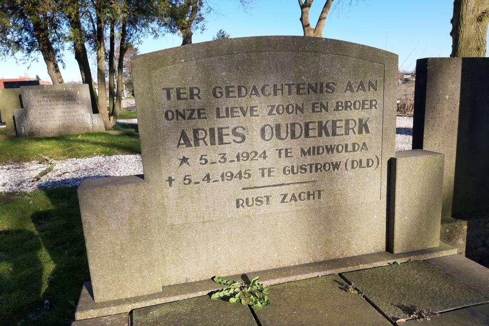 Dutch War Graves Municipal Cemetery #2