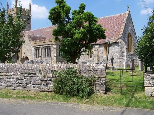 Commonwealth War Grave St. Nicholas Churchyard #1