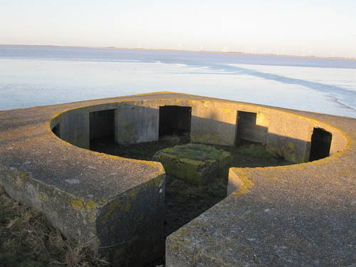 M.F.B. Termunten - Gun Emplacement 10,5 cm Flak #2