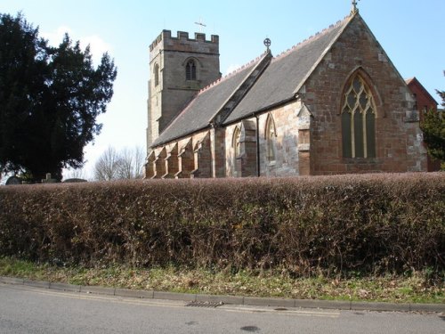 Oorlogsgraven van het Gemenebest St. Peter Churchyard