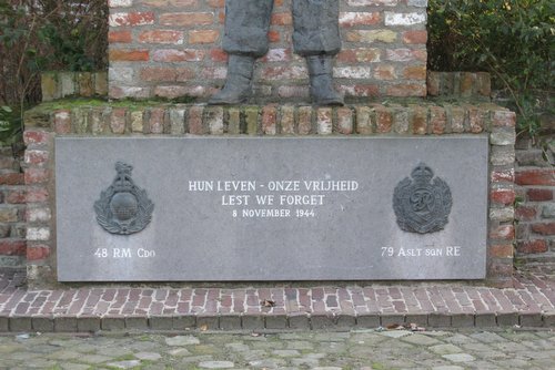 Liberation Memorial Serooskerke #3