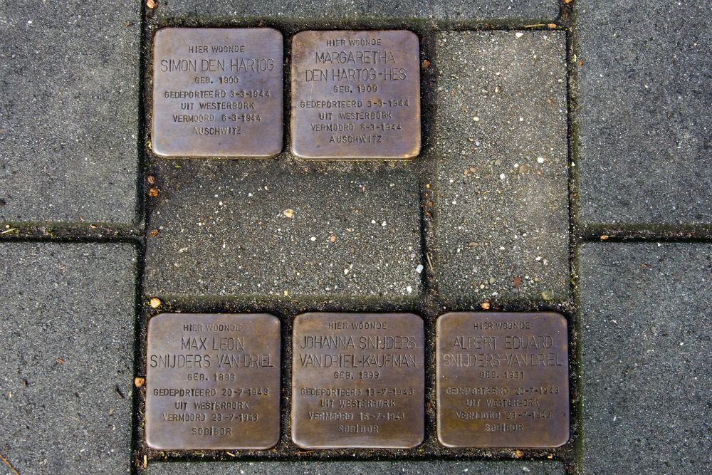 Stumbling Stones Kruisstraat 89 #1