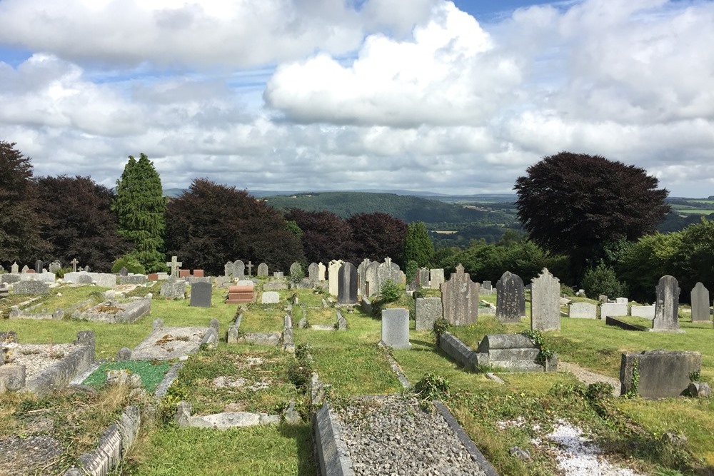 Oorlogsgraven van het Gemenebest Calstock Cemetery