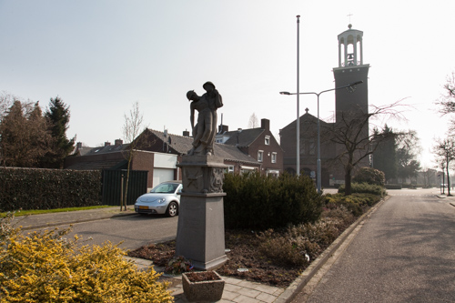 War Memorial Belfeld #1