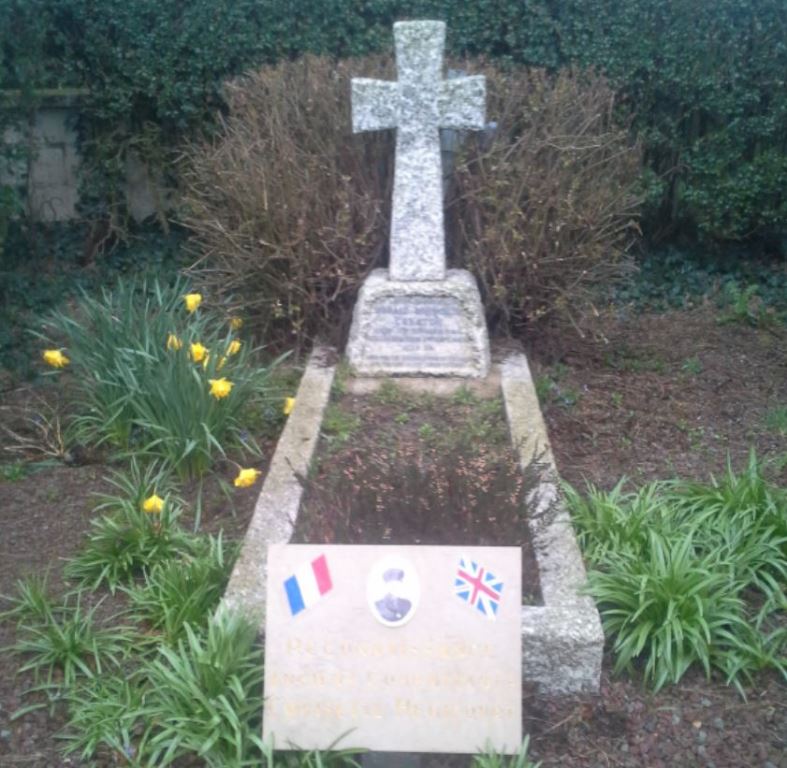 Commonwealth War Grave Croisette #1