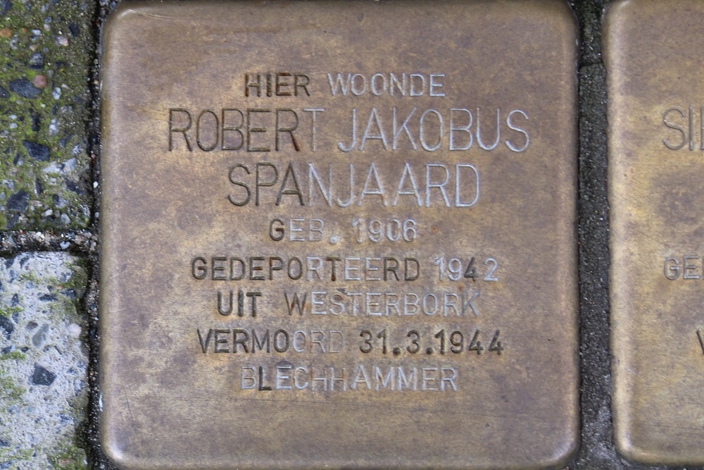 Stolpersteine Usselincxstraat 130 #2