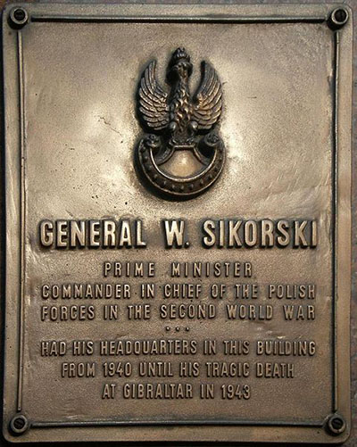 Background stories of Former Headquarters Sikorski - London ...