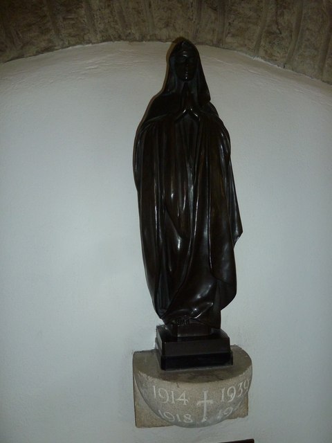 Oorlogsmonument St. Andrew Church #1