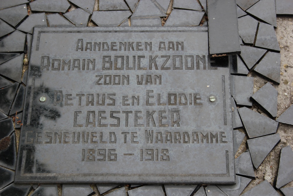 Belgische Oorlogsgraven Izenberge	 #2