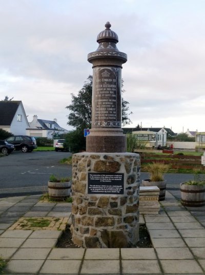 Memorial Pillar Uig #1