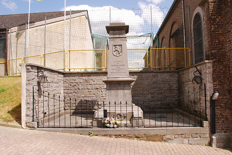 Oorlogsmonument Somme-Leuze #1