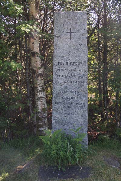 Norwegian War Grave Rutle (Gulen)