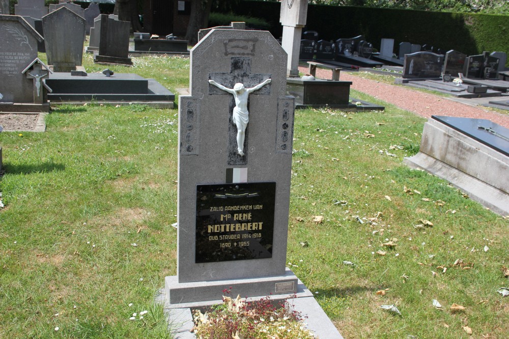 Belgian Graves Veterans Meigem #1