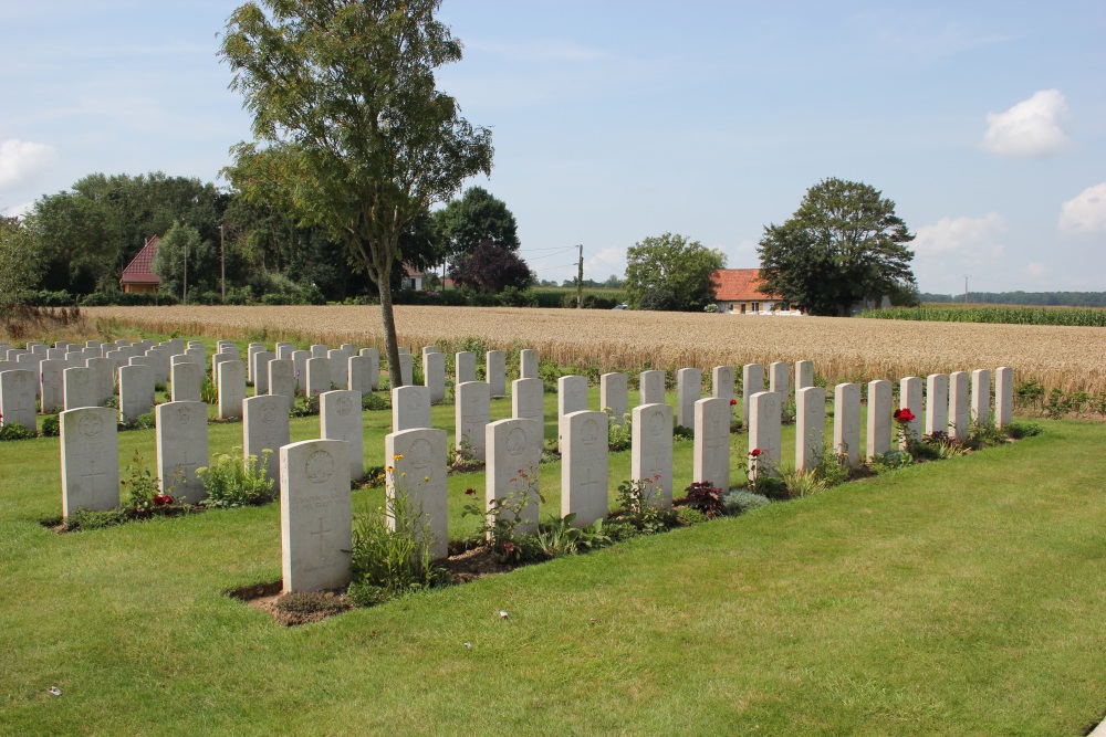 Commonwealth War Cemetery Le Grand Hasard #3