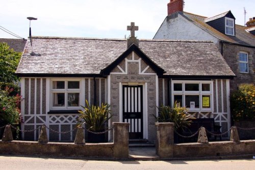War Memorial Crantock #1