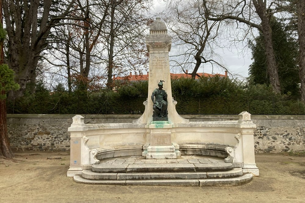 Monument To The Dead, Le Puy-En-Velay