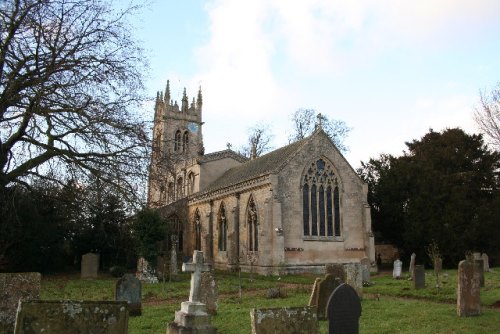 Commonwealth War Graves St. Nicholas Churchyard