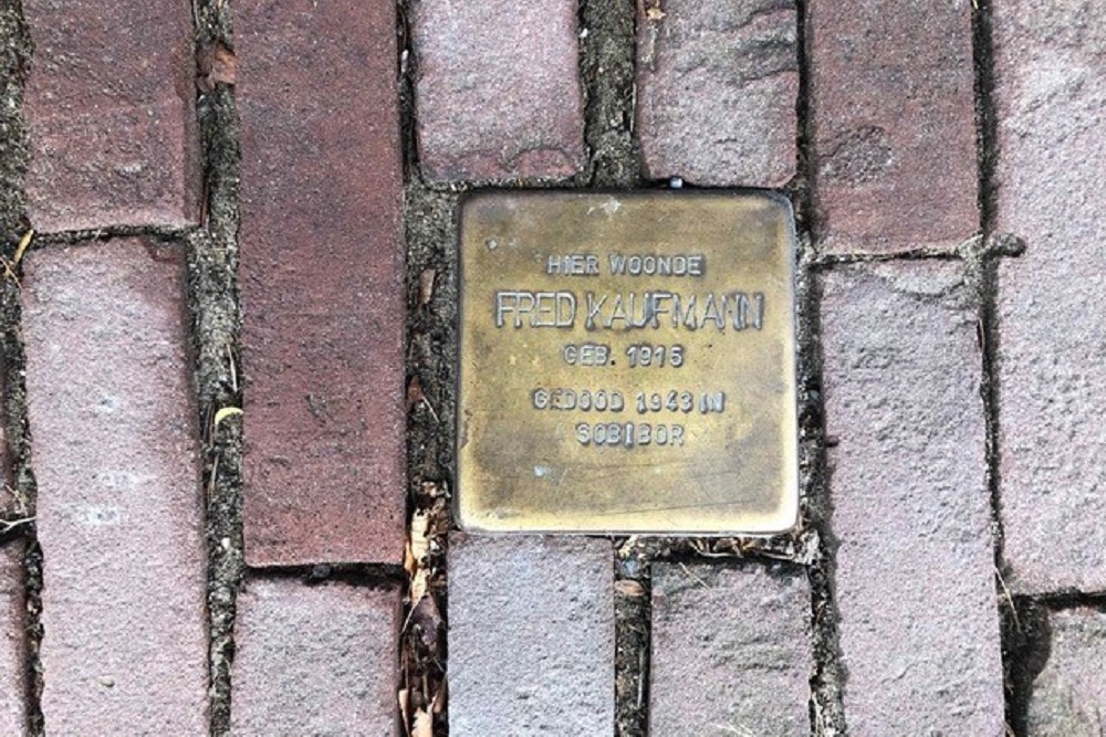 Stolperstein Hofstraat 3