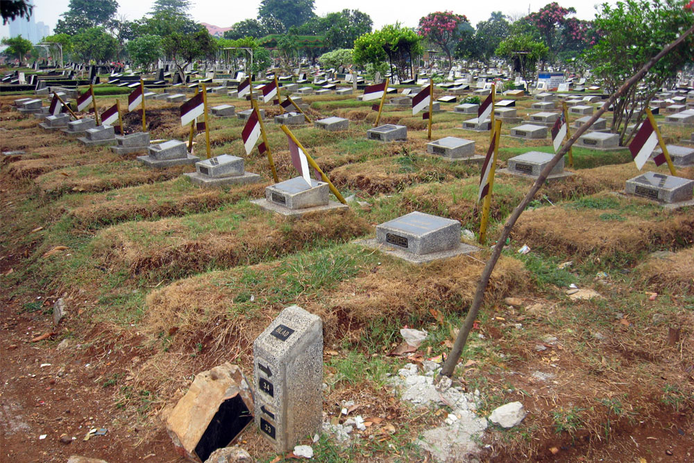 Graves Indonesian Freedom Fighters Karet Bivak Cemetery #1