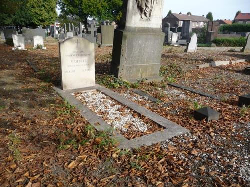 Dutch War Grave Beek #1