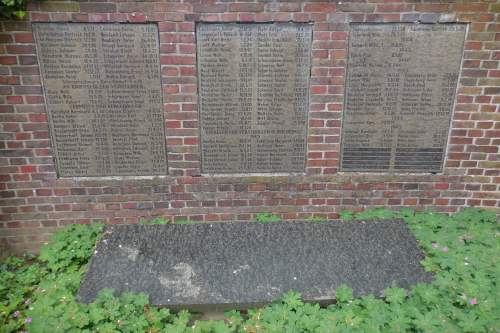 Oorlogsmonument Voerde #4