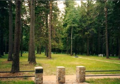 German War Cemetery Walk / Valga