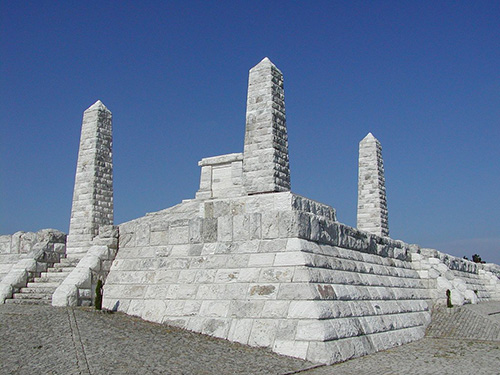 Mausoleum Milan Stefanik #1