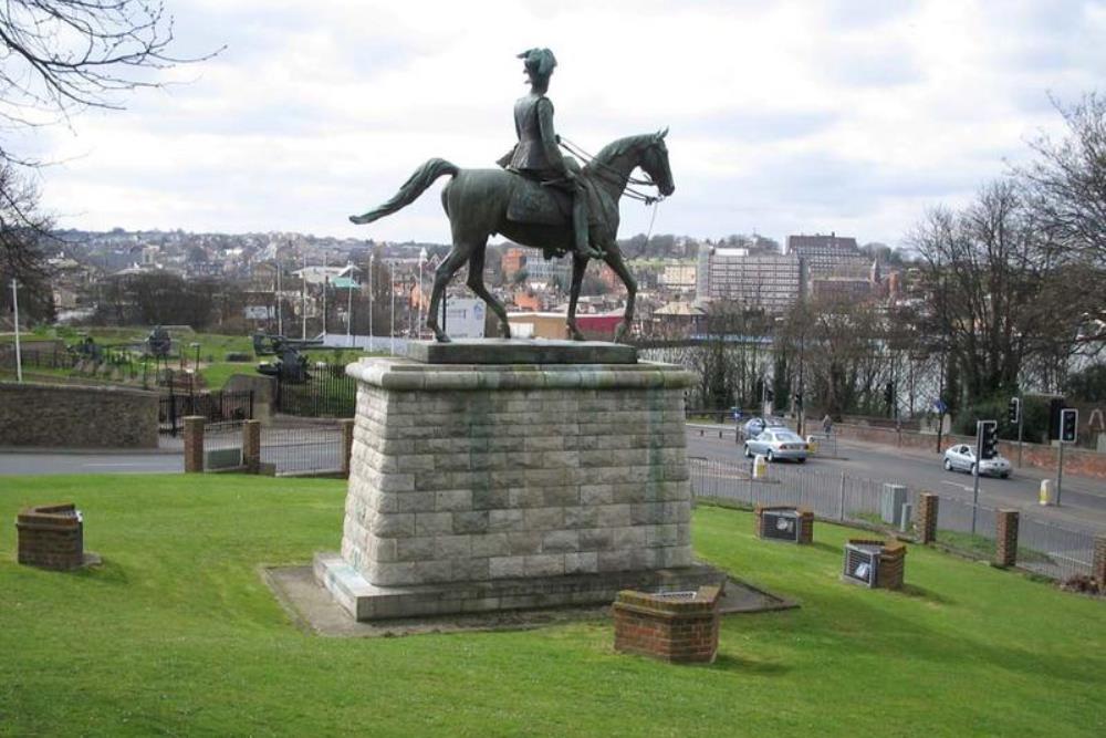 Equistrian Statue Lord Horatio Herbert Kitchener #1