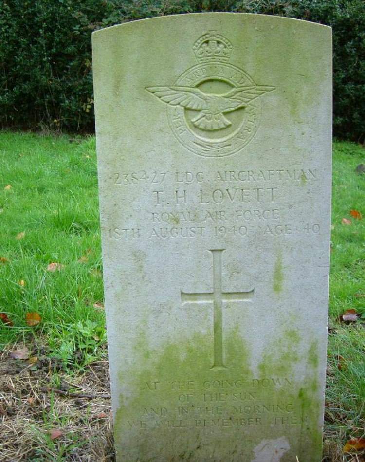 Commonwealth War Grave Oakfield Hospital Cemetery #1