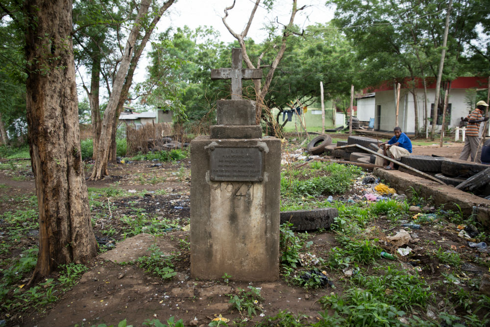 Belgisch-Congolees Monument Slag om Abbessinië Gambela #1