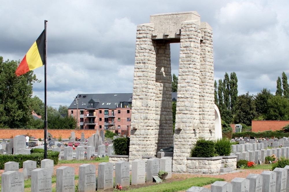 Oorlogsmonument Begraafplaats Nivelles #2