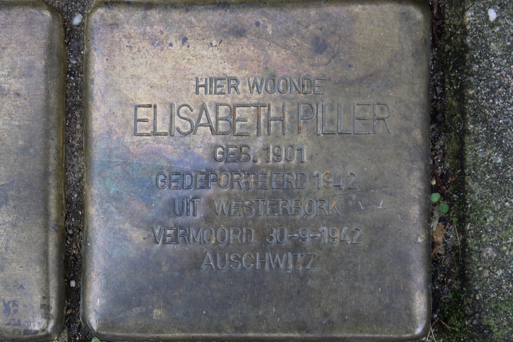 Stolpersteine Veeteeltstraat 97 #4