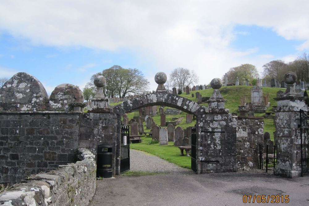 Commonwealth War Graves St. Cuthbert Old Churchyard