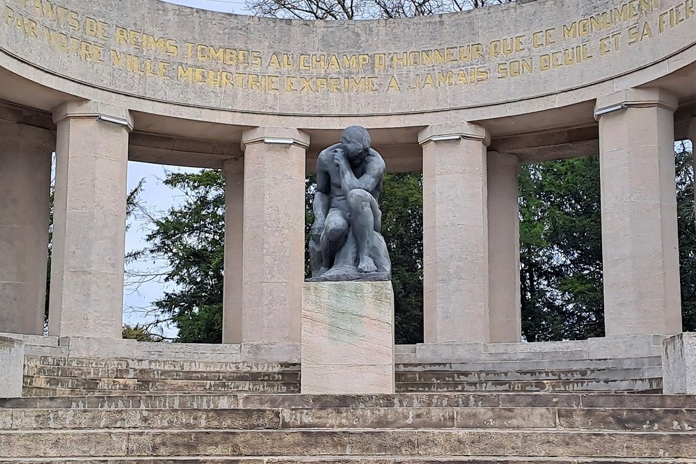 Oorlogsmonument Reims #4