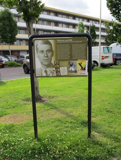 Information Panel Resistance Fighter Walraven van Hall #2