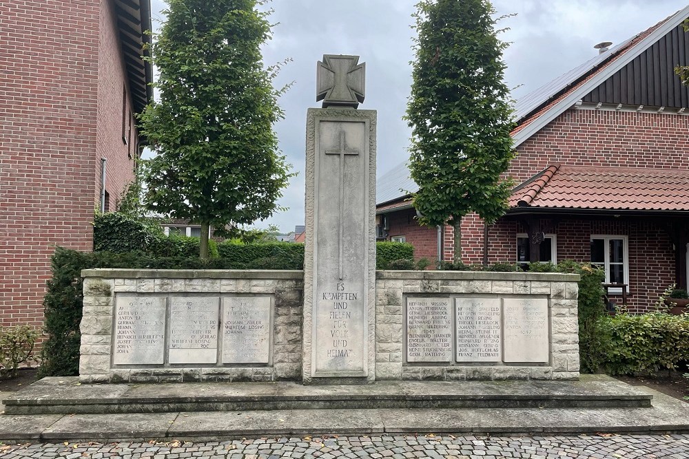 Oorlogsmonument Lünten #1
