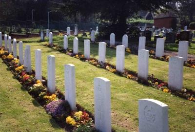 Oorlogsgraven van het Gemenebest Hawarden Cemetery