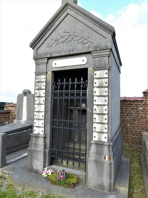 Belgian War Graves Mont-Gauthier #3