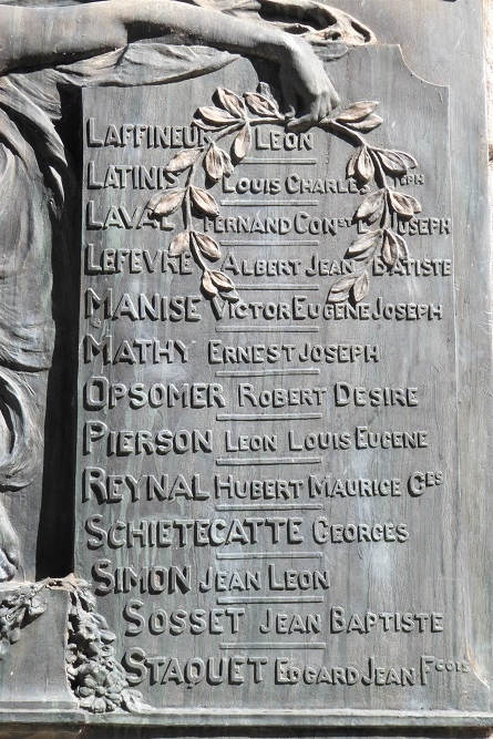 Gedenkteken Douane en Belastingdienst Henegouwen	 #5